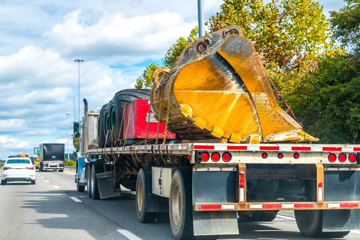 Shipping Container, Frieght, Construction Equipment and Heavy Equipment Moving in British Columbia